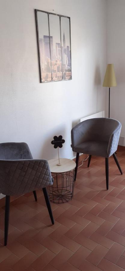 דירות בזייה Agreable Logement Proche De La Gare Et Du Polygone מראה חיצוני תמונה